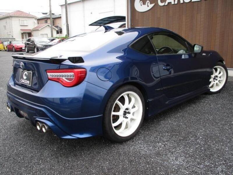 86