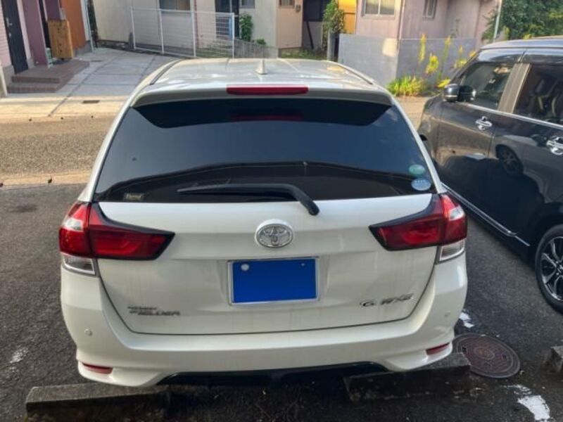 COROLLA FIELDER