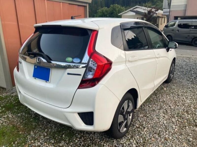 FIT HYBRID
