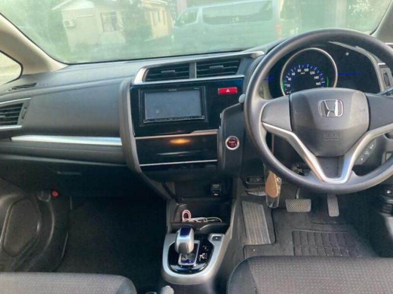FIT HYBRID