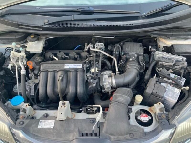 FIT HYBRID
