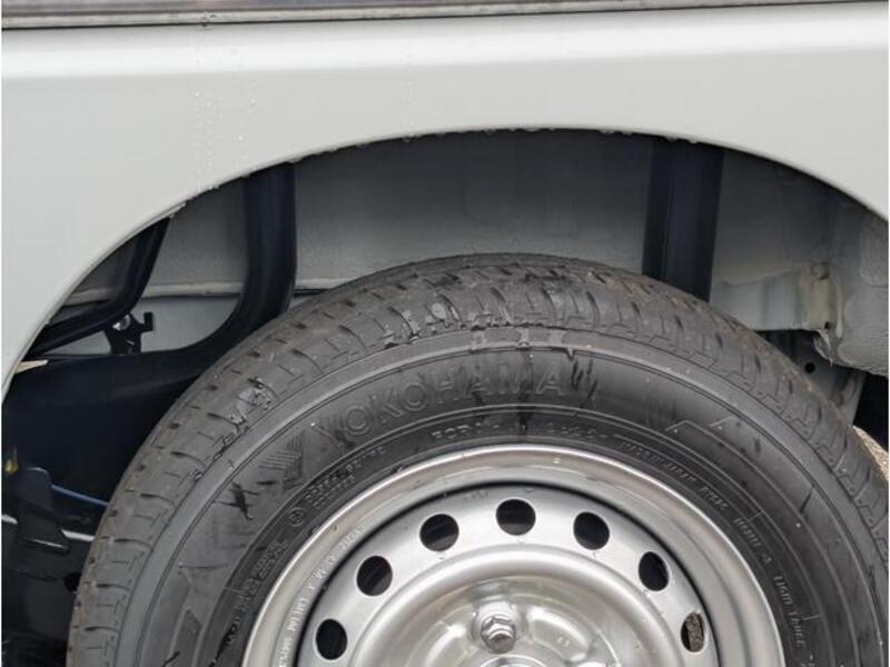 N-VAN
