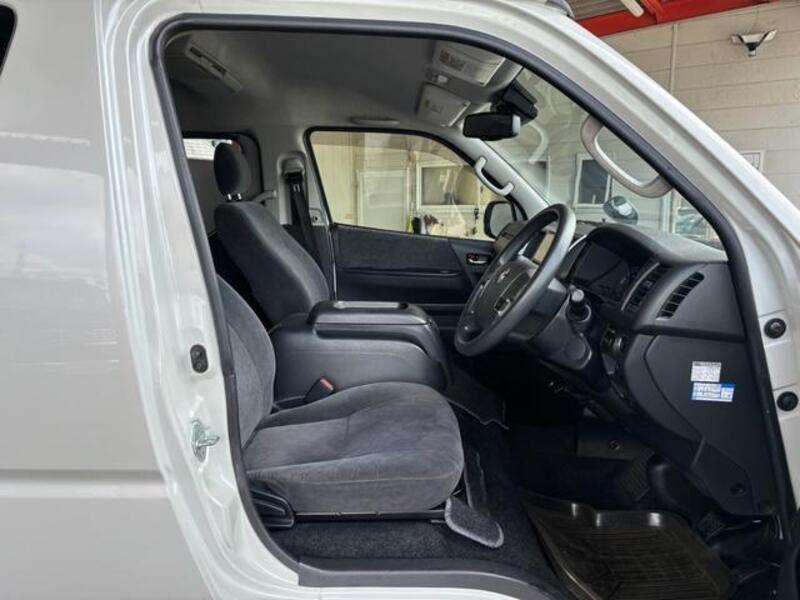 HIACE WAGON