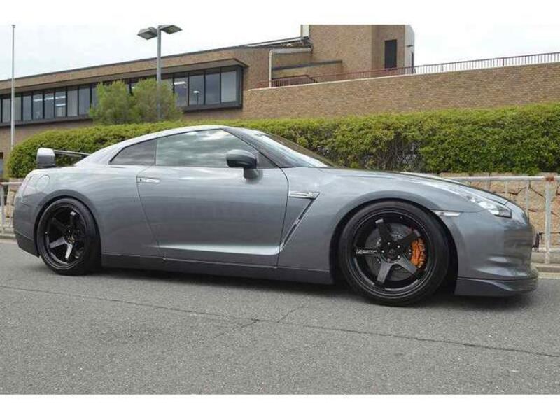 GT-R