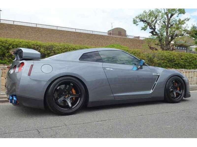 GT-R