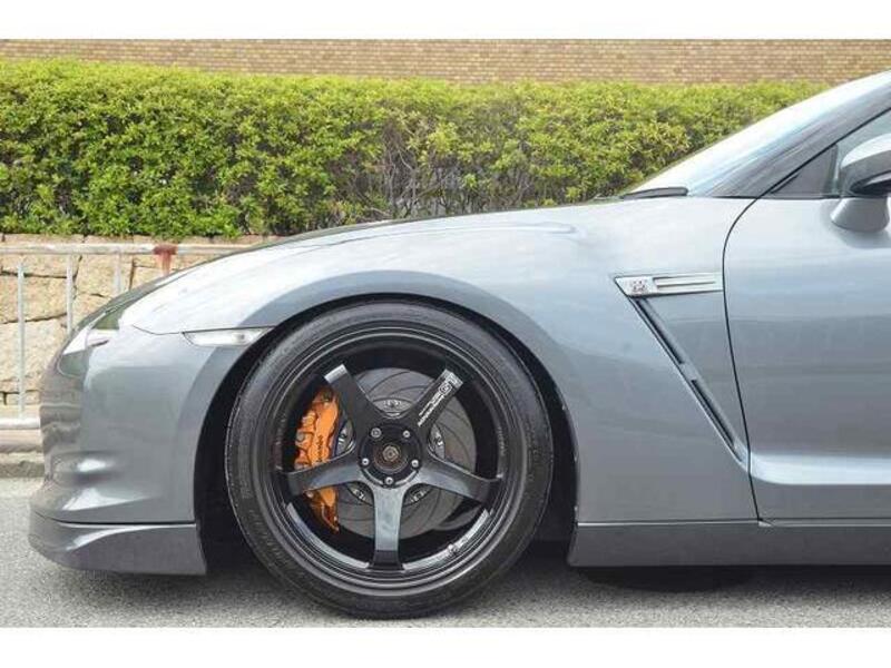 GT-R