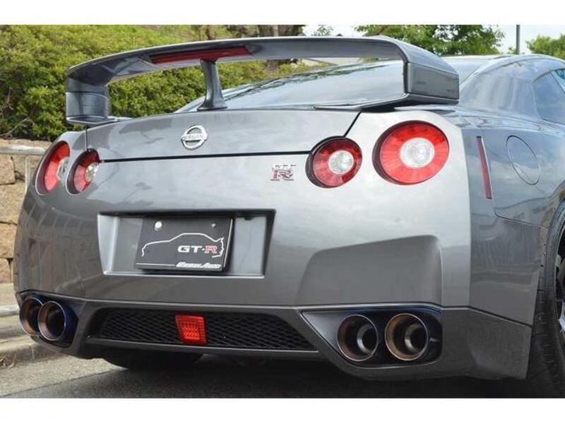 GT-R