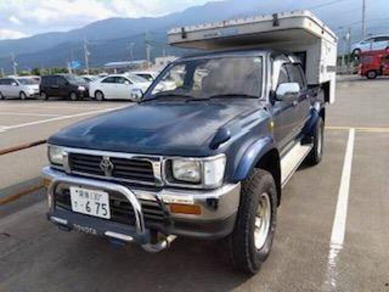 TOYOTA HILUX PICK UP