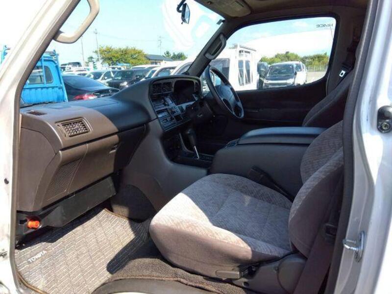 HIACE WAGON