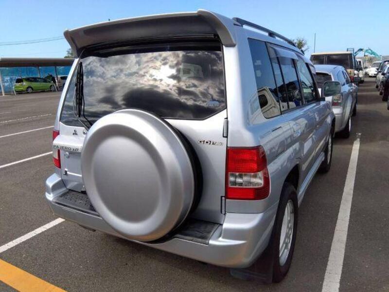 PAJERO IO