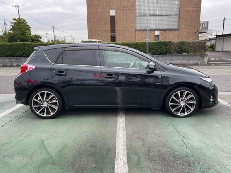 AURIS