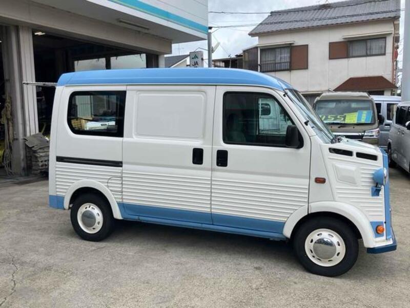 ACTY VAN