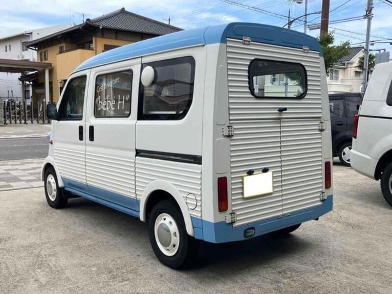 ACTY VAN