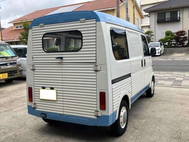 ACTY VAN