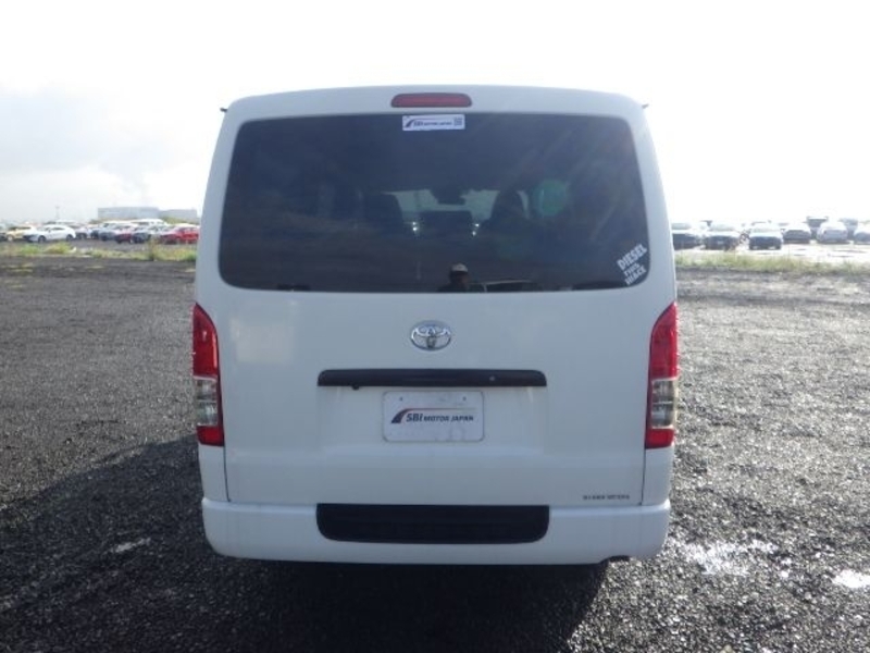 HIACE VAN