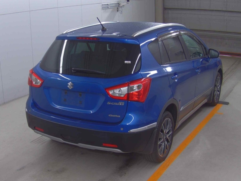 SX4 S-CROSS