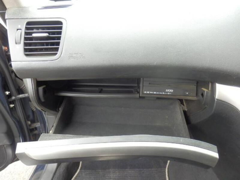 LEGACY B4