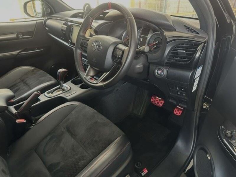 HILUX