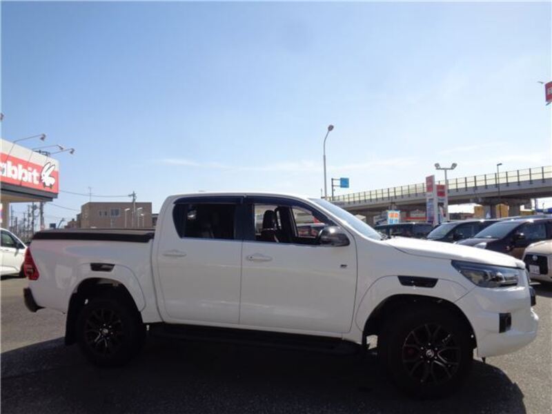 HILUX