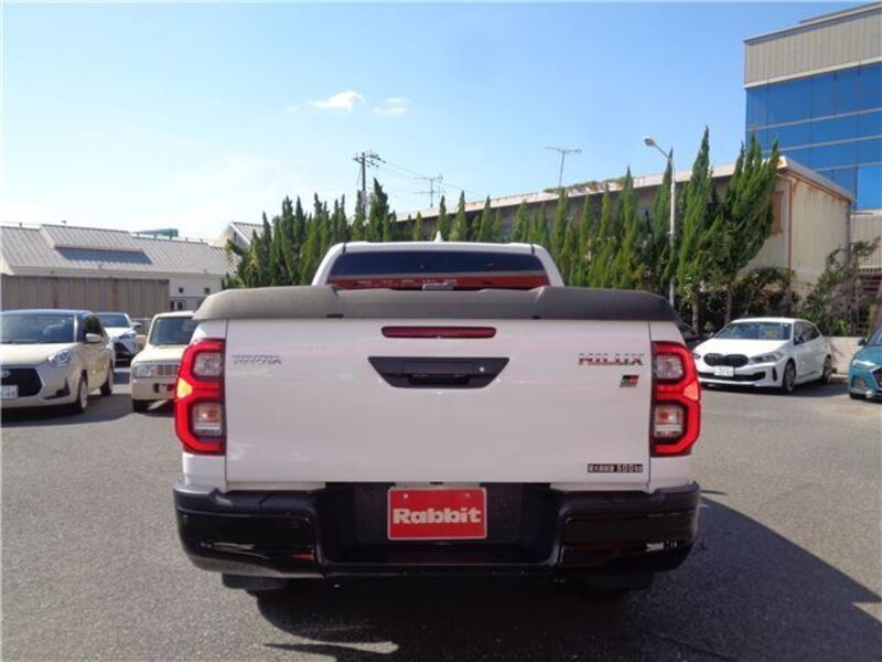 HILUX