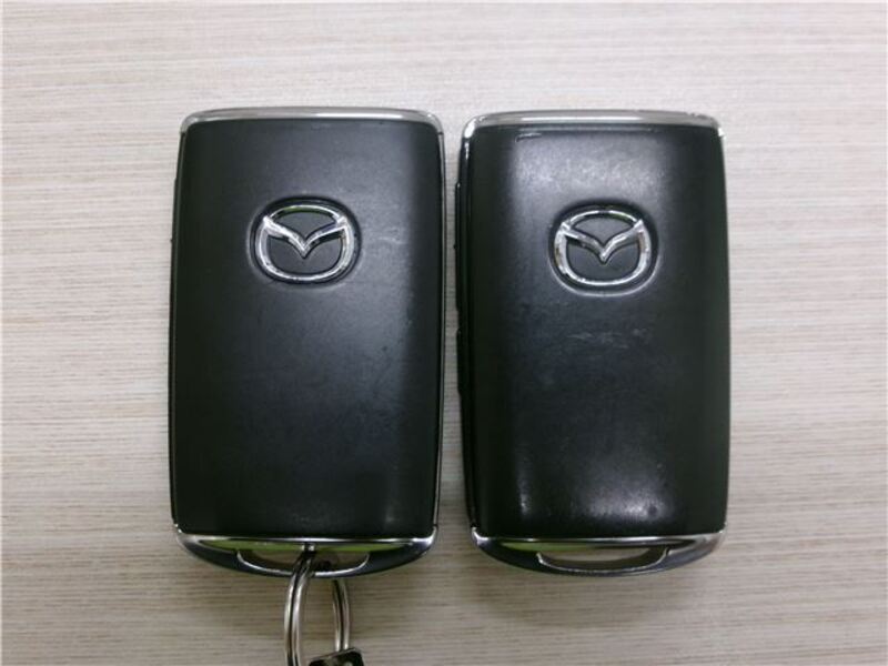 MAZDA3