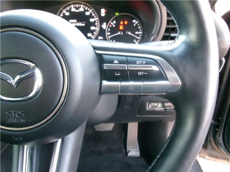 MAZDA3