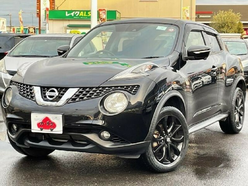 black nissan juke 2018