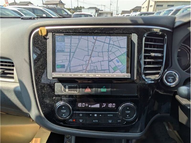 OUTLANDER PHEV