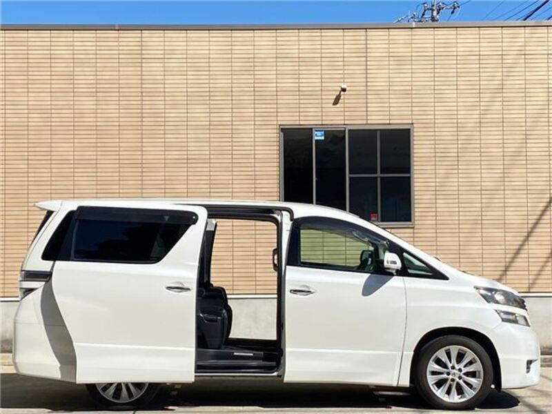 VELLFIRE