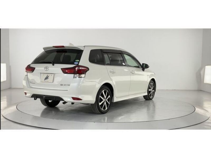 COROLLA FIELDER