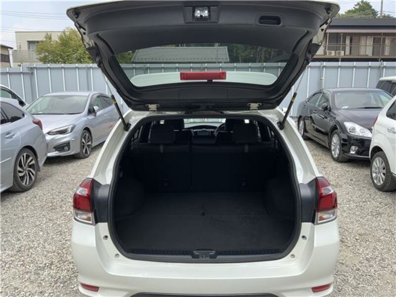 COROLLA FIELDER