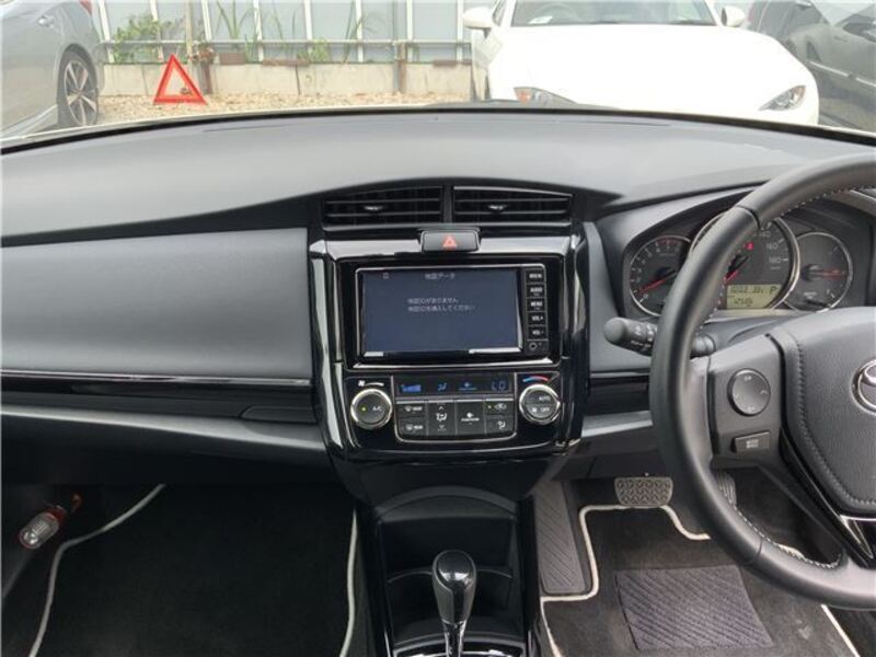 COROLLA FIELDER