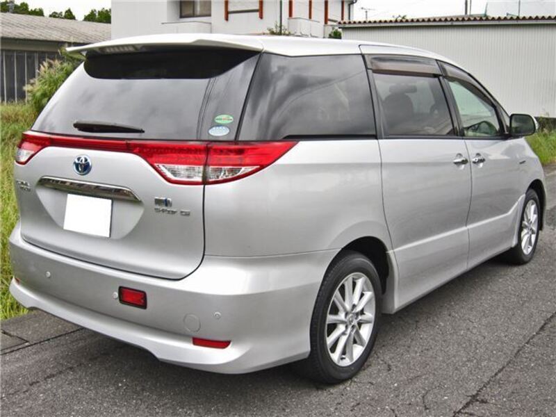 ESTIMA HYBRID