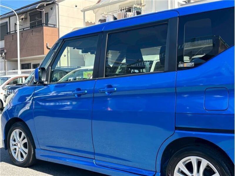 DELICA D2