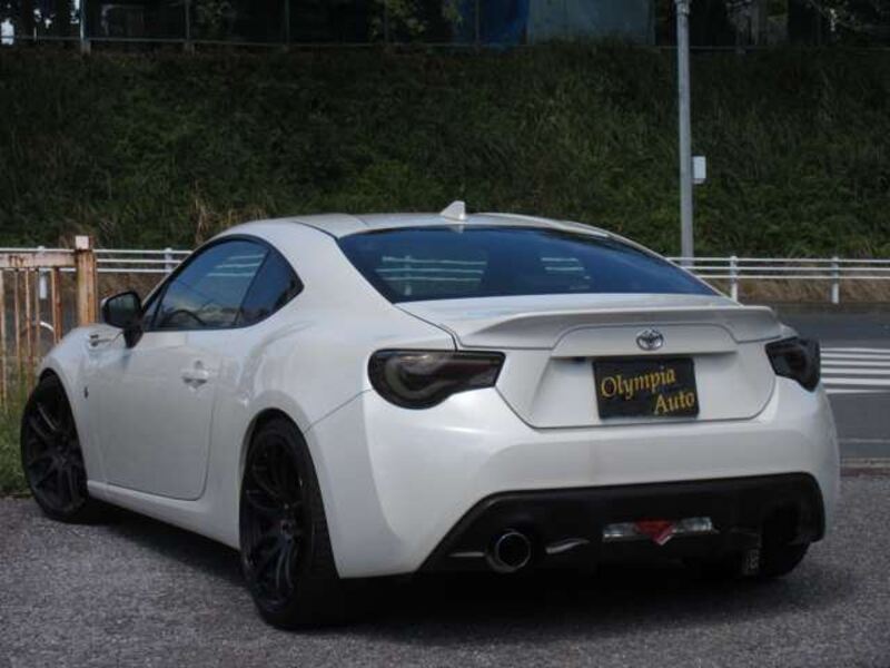 86
