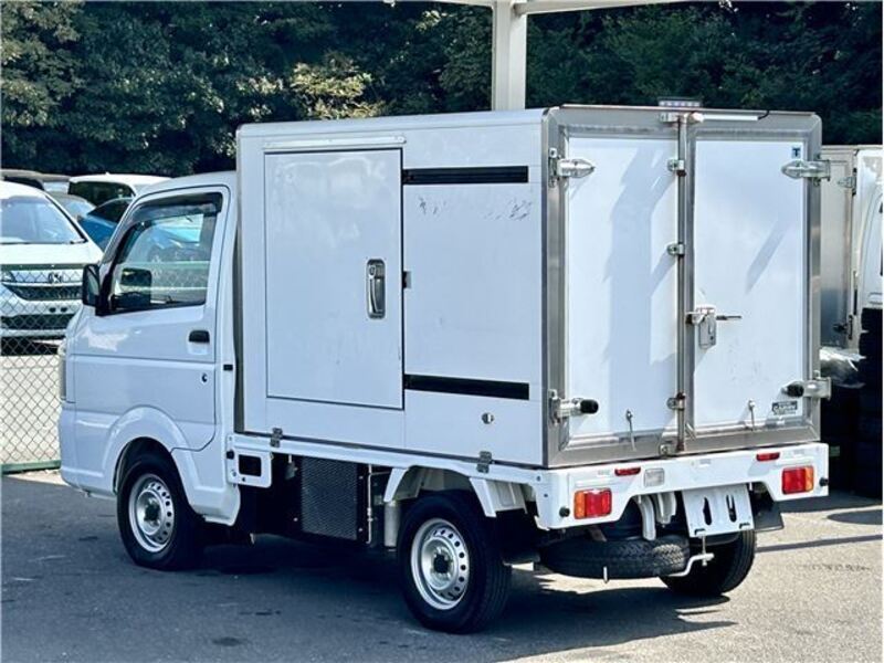 CARRY TRUCK