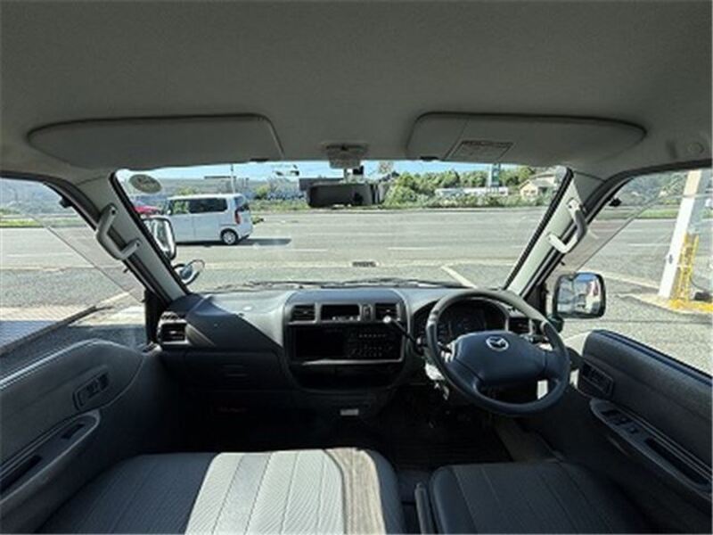 BONGO VAN