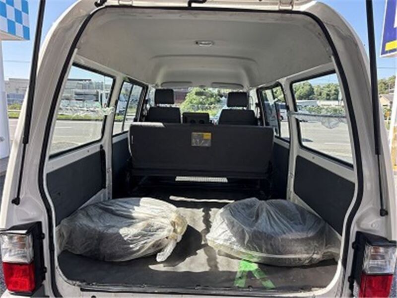 BONGO VAN
