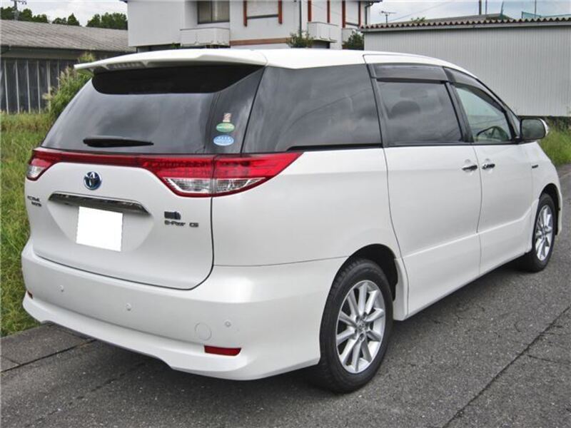 ESTIMA HYBRID