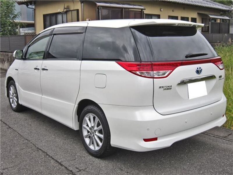 ESTIMA HYBRID