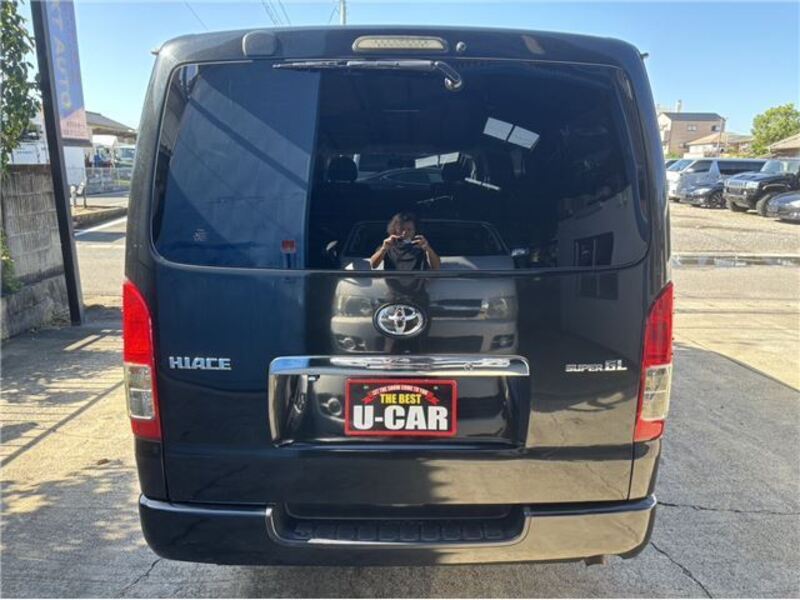 HIACE VAN