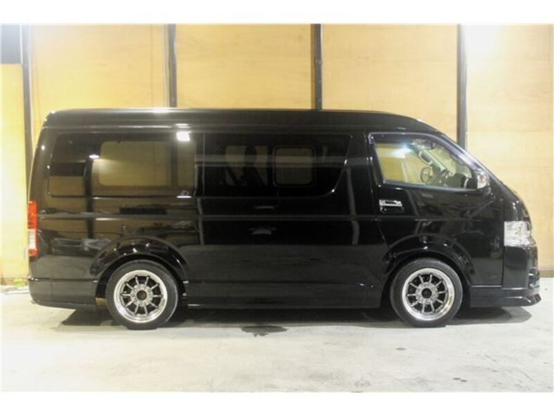 HIACE