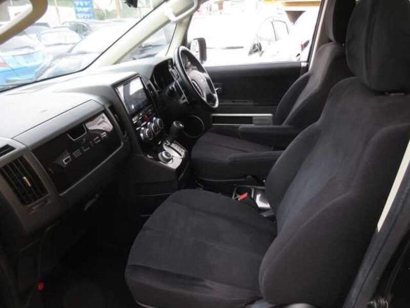 DELICA D5