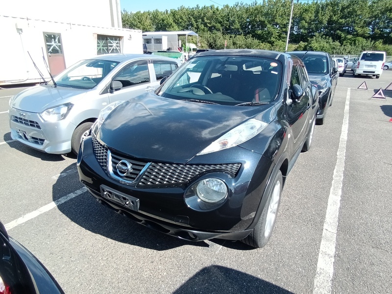 NISSAN JUKE