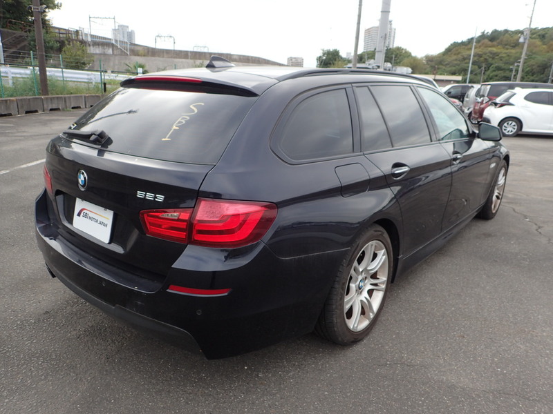 5 SERIES