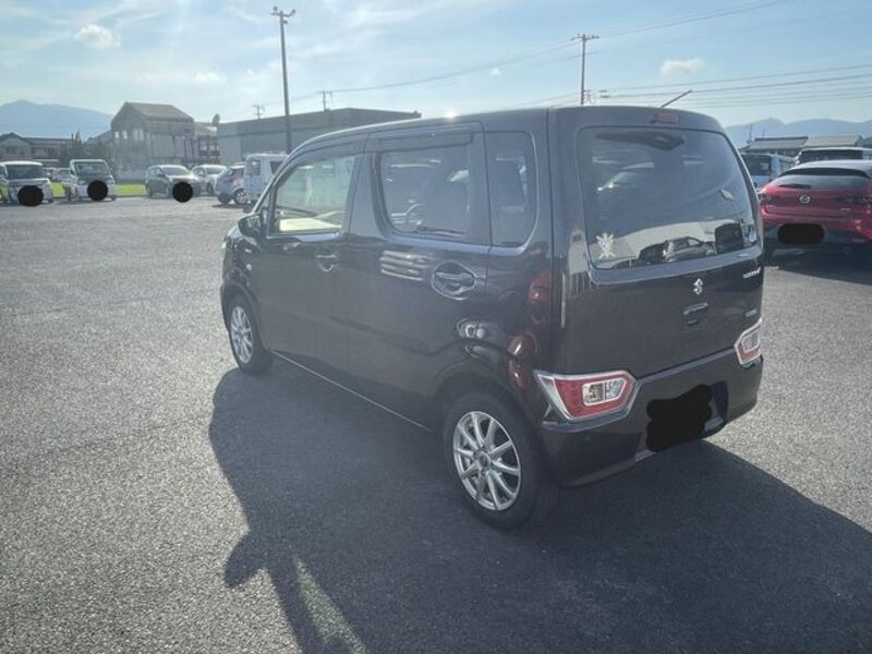 WAGON R