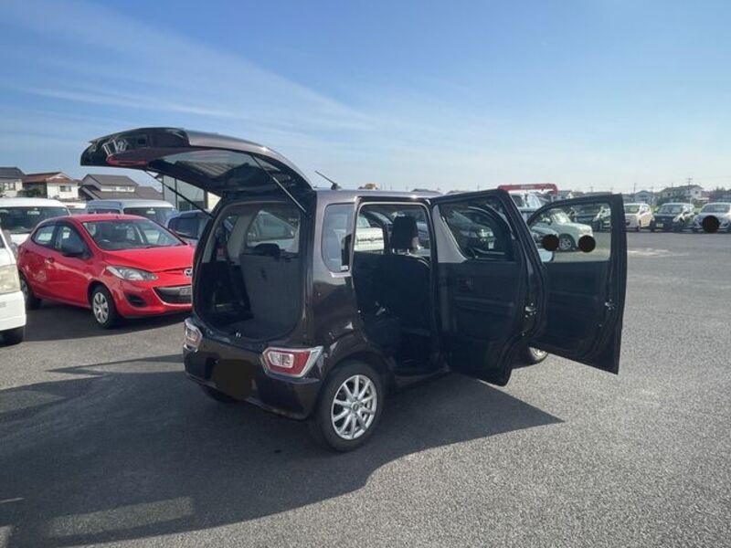 WAGON R