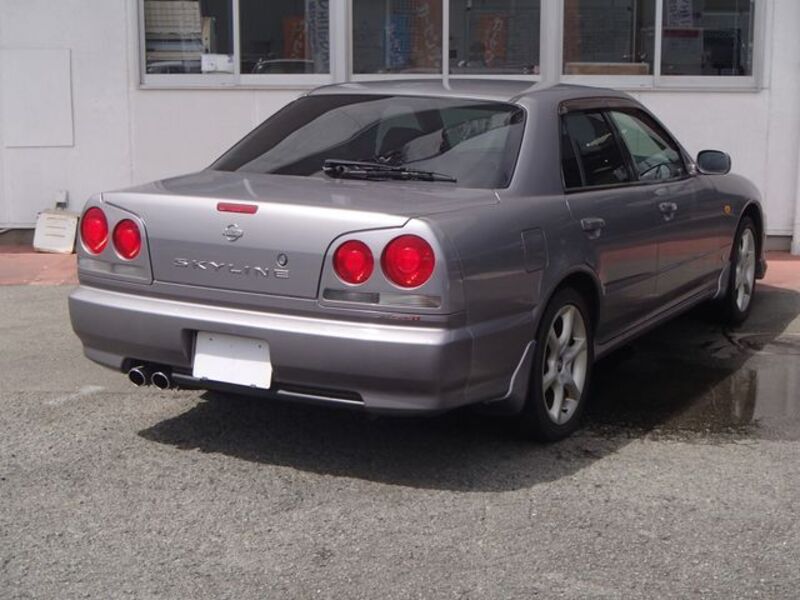 SKYLINE