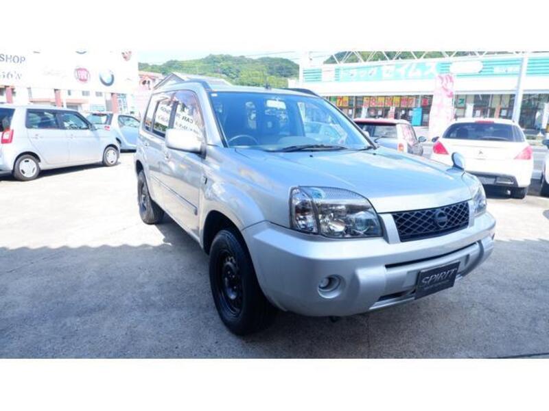 X-TRAIL