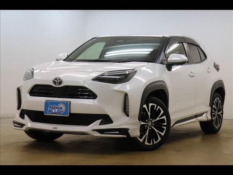 YARIS CROSS